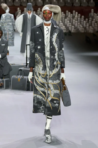 Look 8